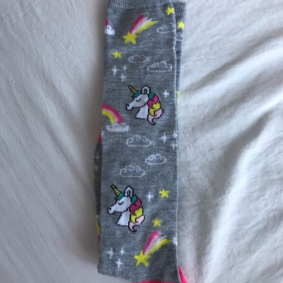 PLEASE LIKE THE LISTING AND FOLLOW US 4 FOR 20 SOCKS - Picture 10 of 10